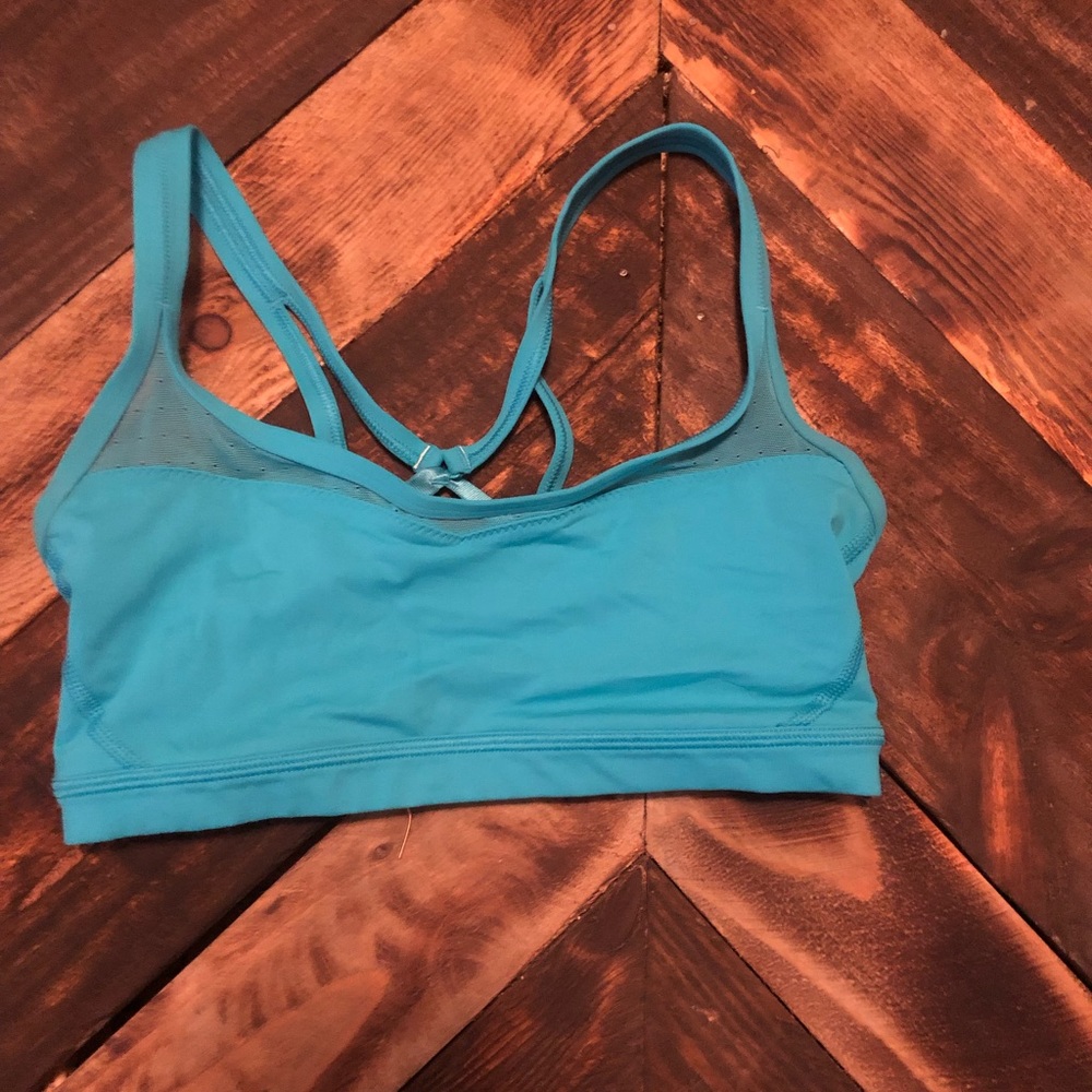 Women’s Lululemon bra
